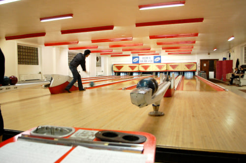 Winter Bowling Image